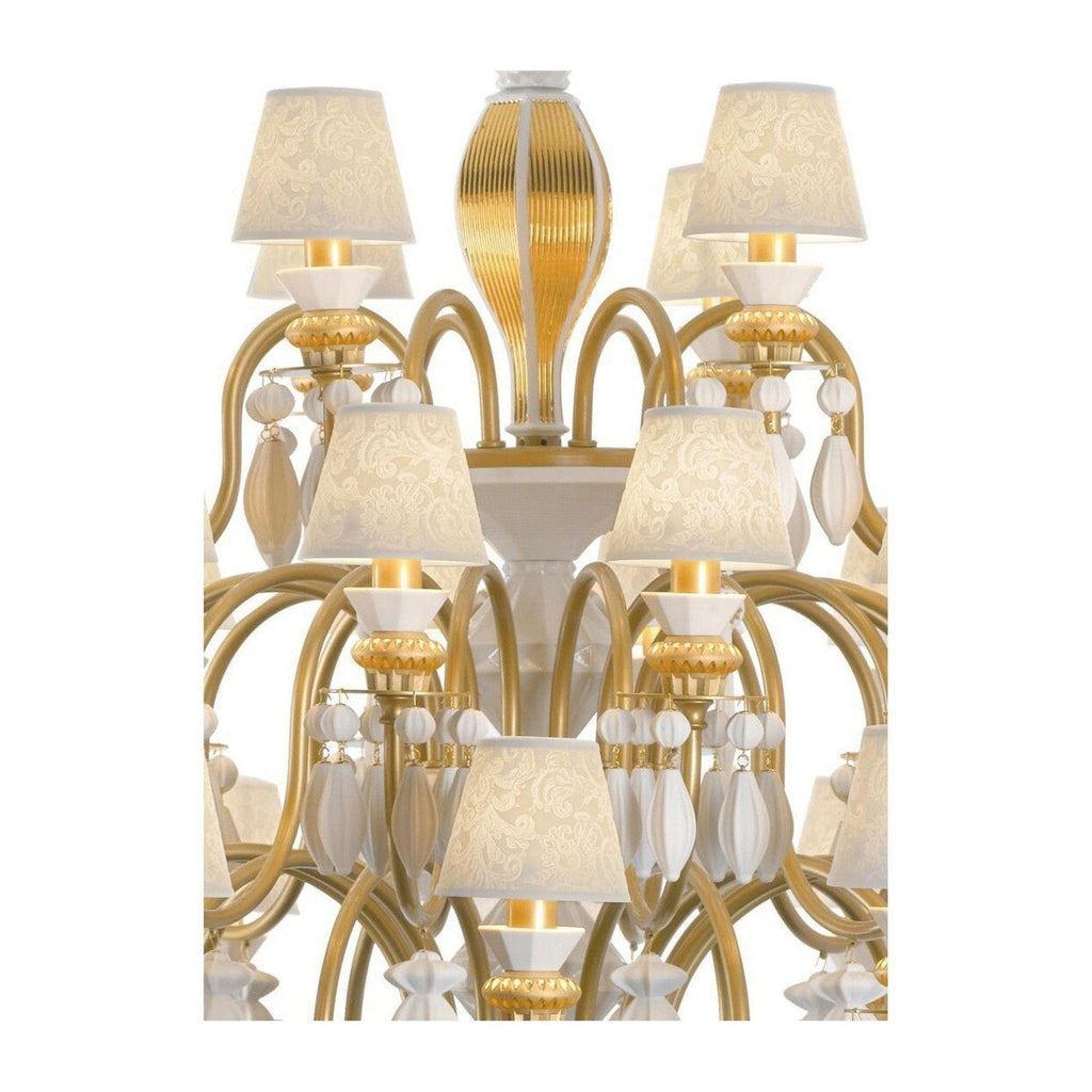Belle de Nuit 40-Light Porcelain Chandelier