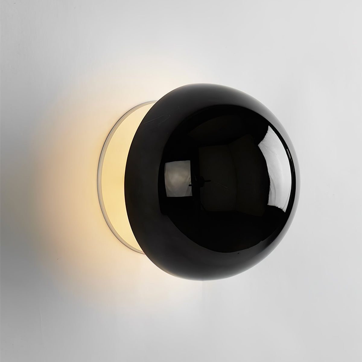 Reflective Sphere Integrated LED Wall Light